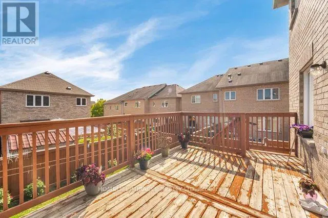 25 LUCE DRIVE E