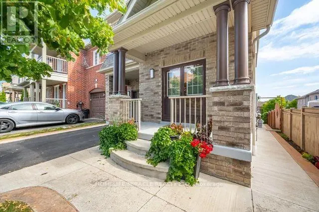 25 LUCE DRIVE E