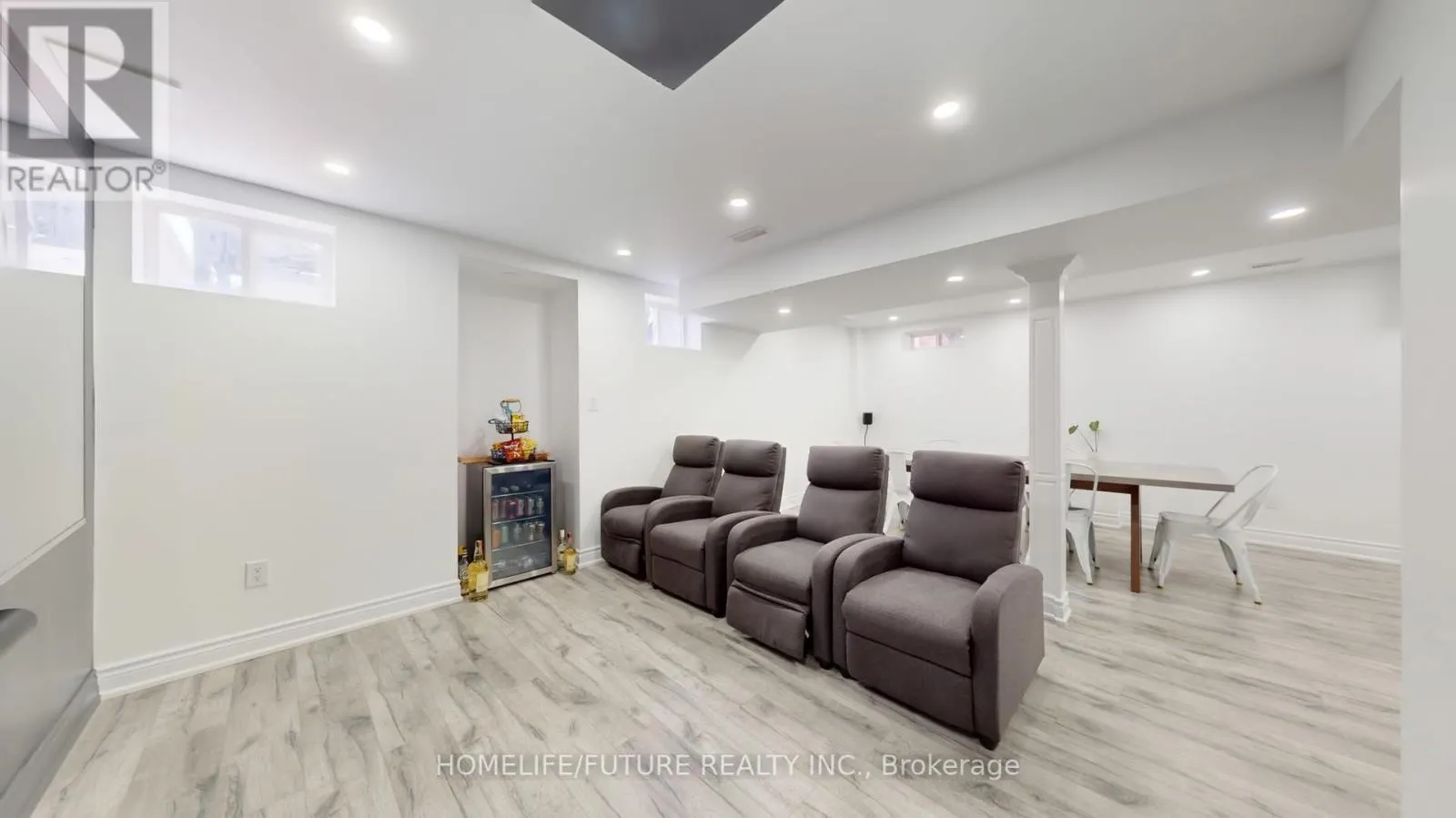 44 ARFIELD AVENUE