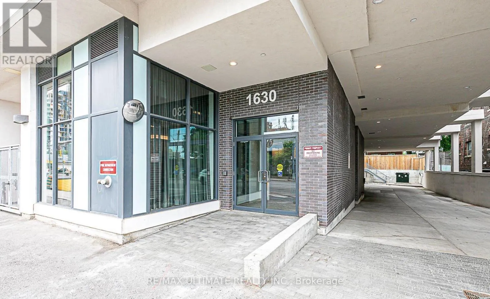 301 - 1630 QUEEN STREET E