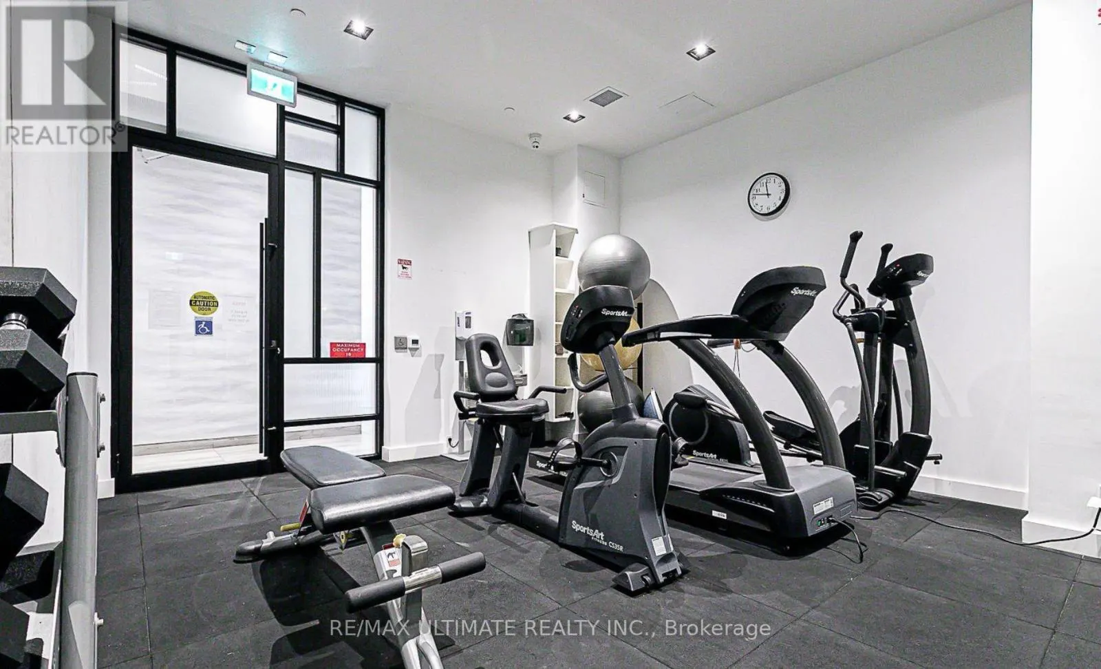 301 - 1630 QUEEN STREET E