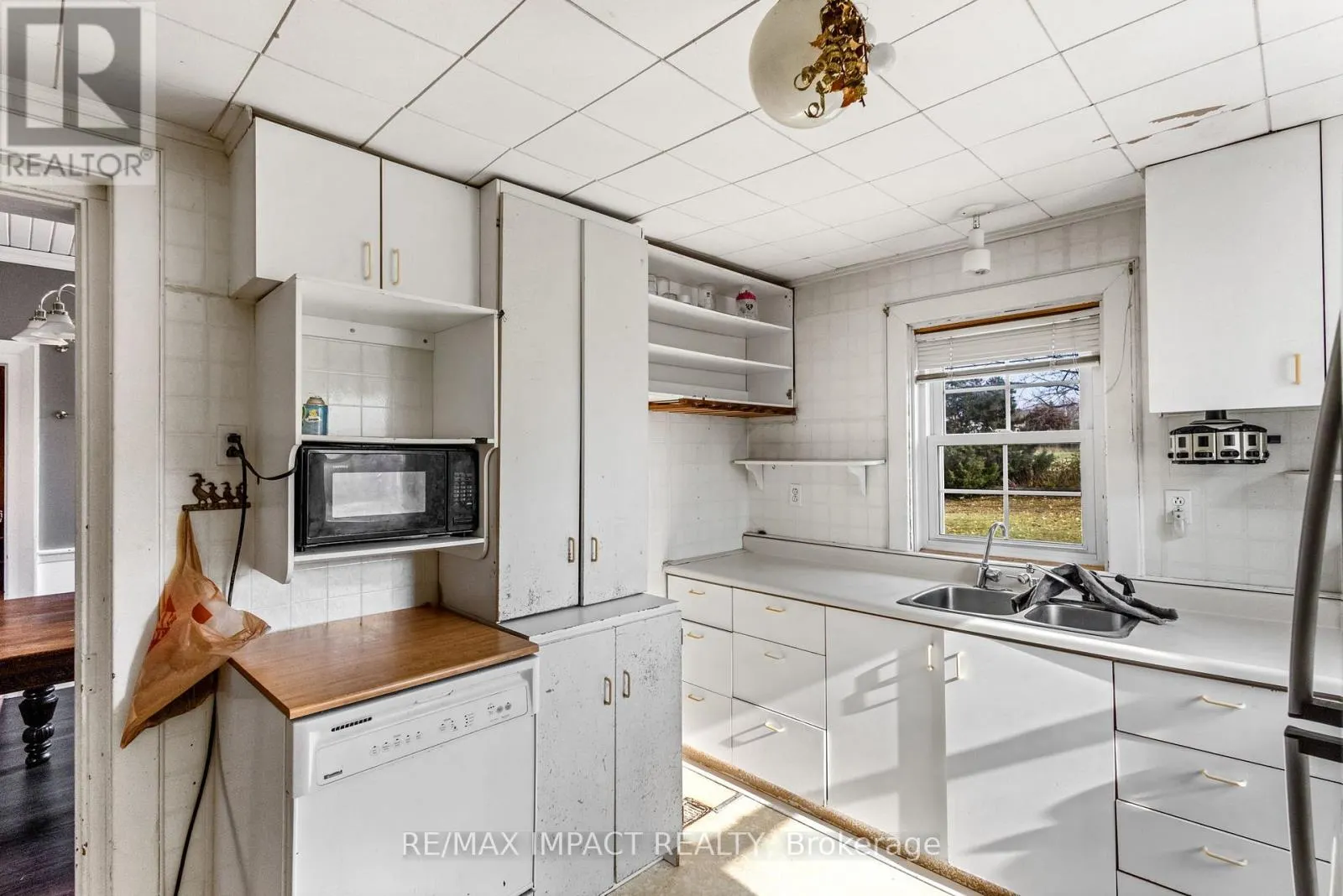 1933 CONCESSION RD 6 ROAD