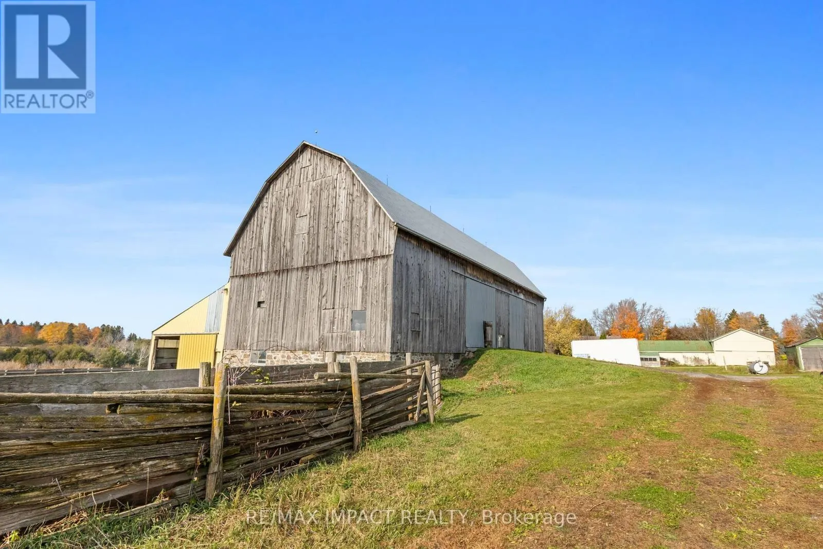1933 CONCESSION RD 6 ROAD