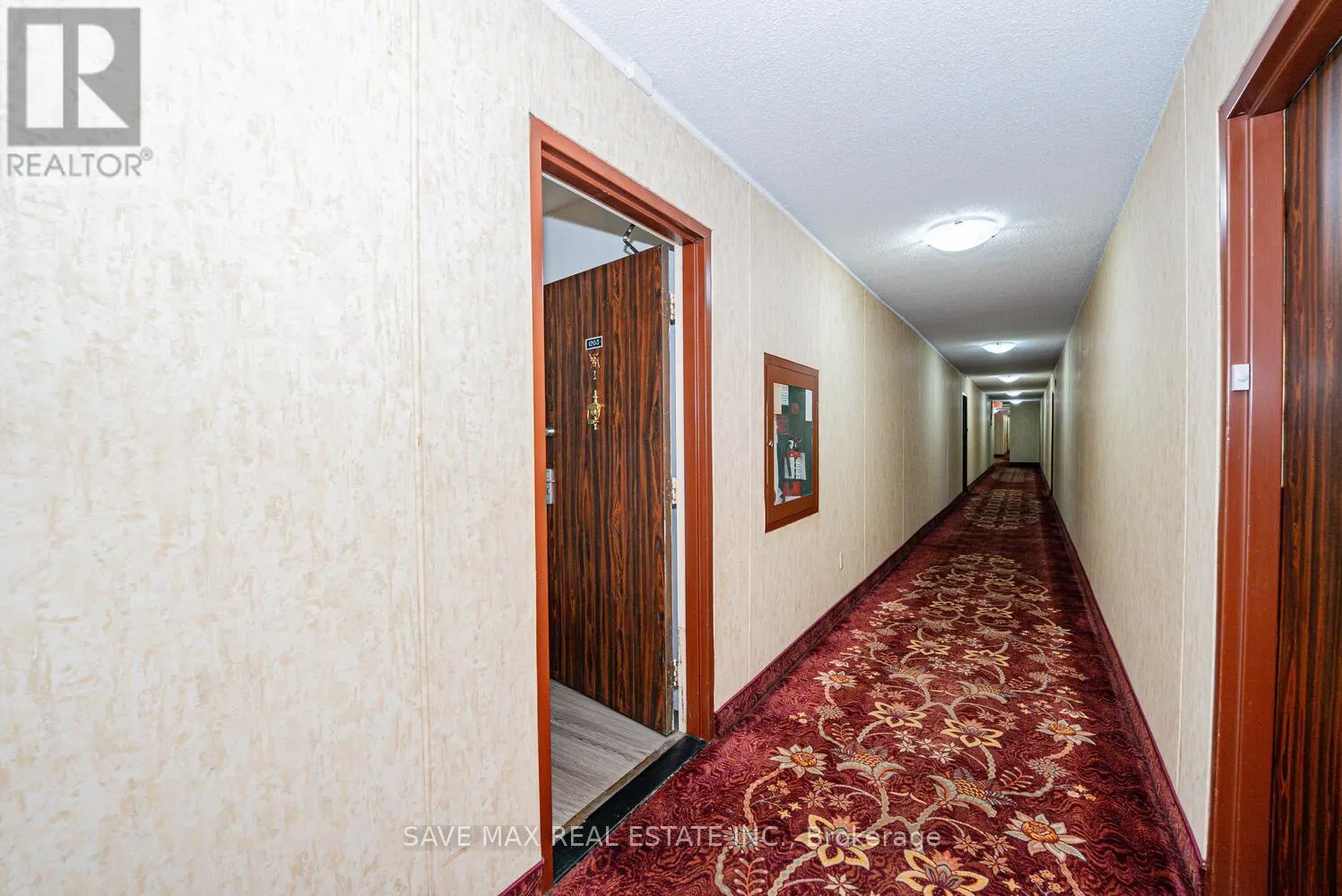 1203 - 44 FALBY COURT