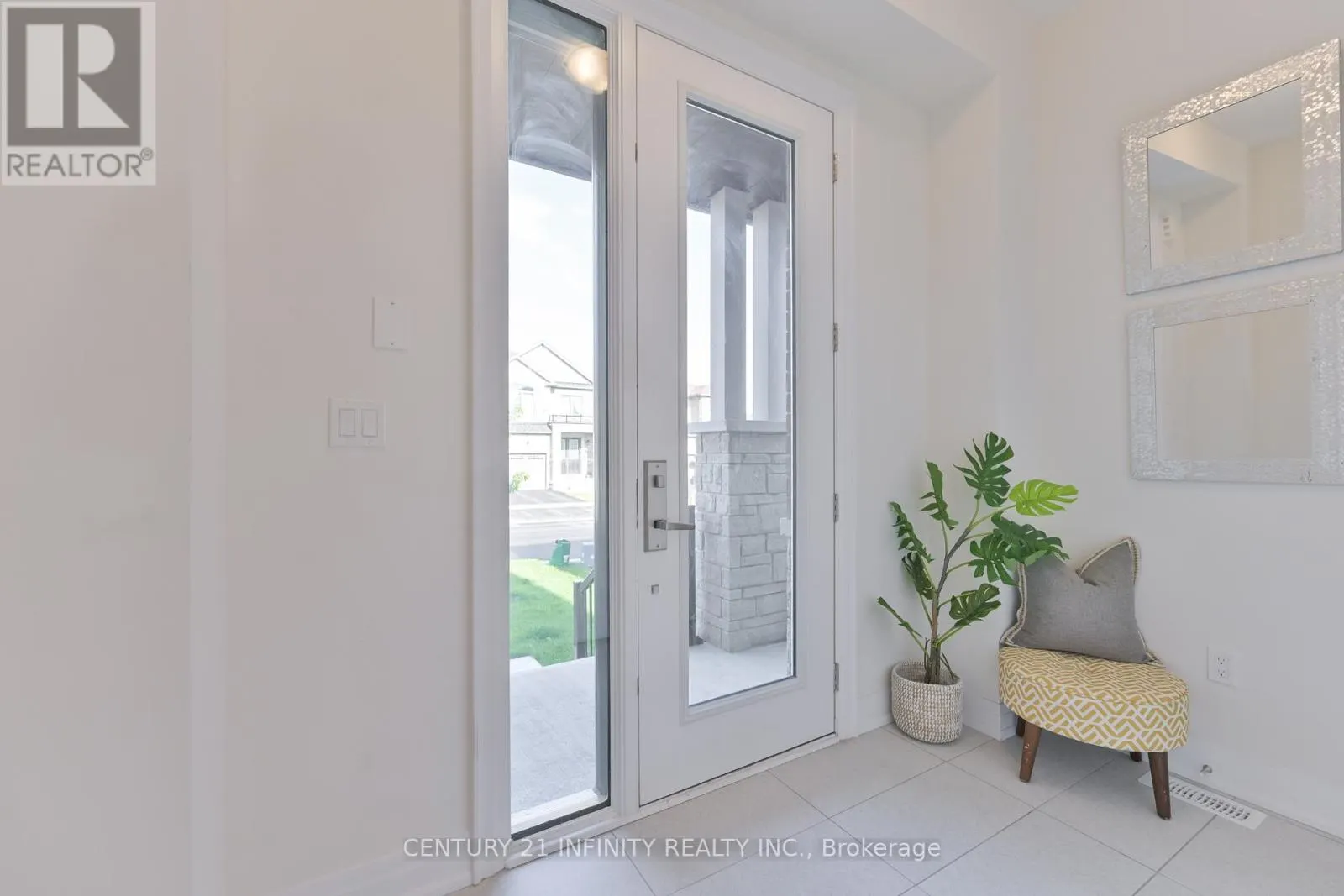 10 HOAD STREET