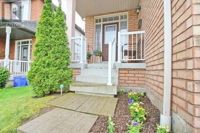 9 PRESLEY CRESCENT