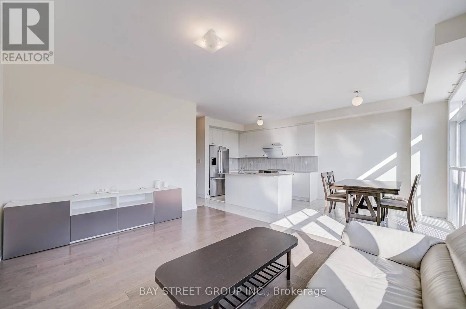 2643 DELPHINIUM TRAIL