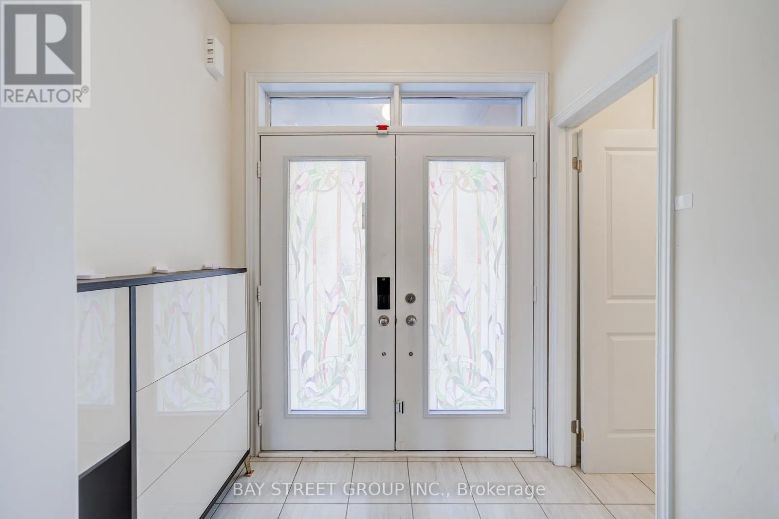 2643 DELPHINIUM TRAIL