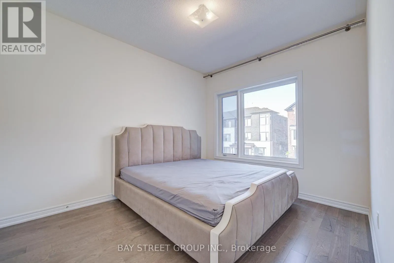 2643 DELPHINIUM TRAIL