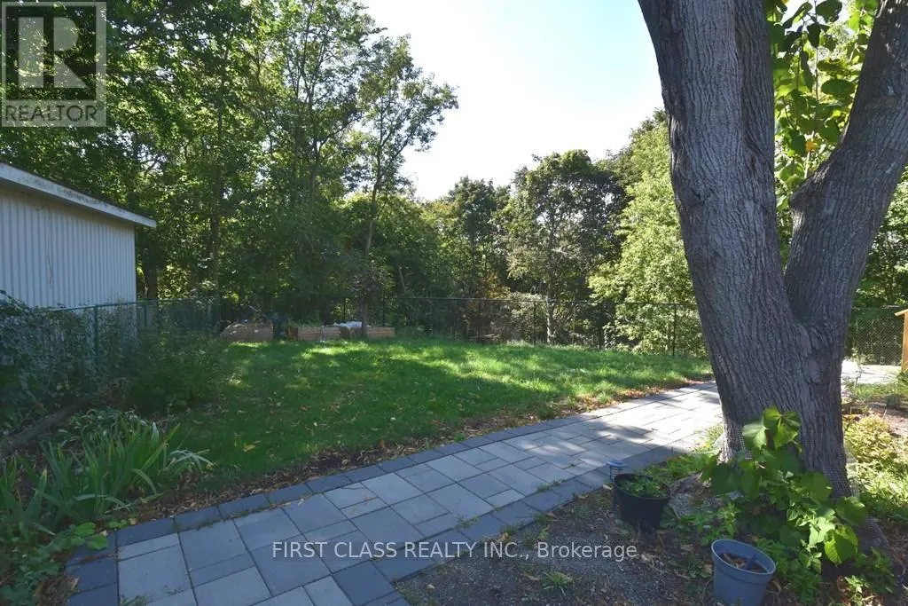 B1 - 1506 SIMCOE STREET N