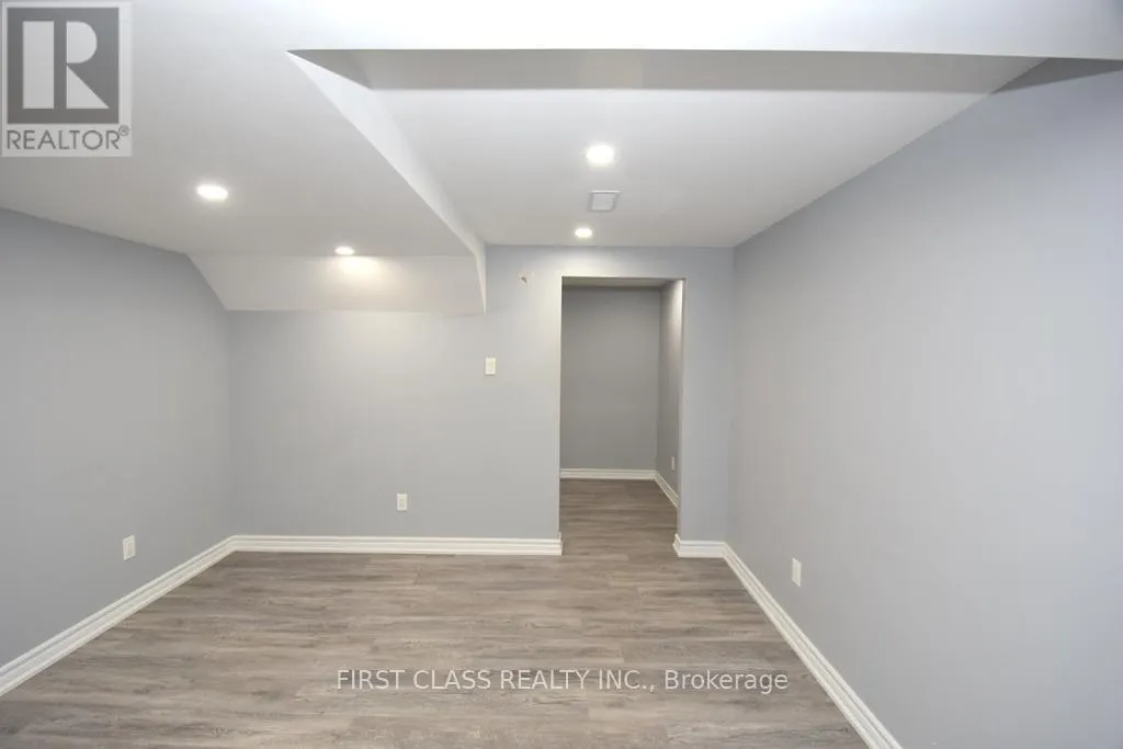B1 - 1506 SIMCOE STREET N
