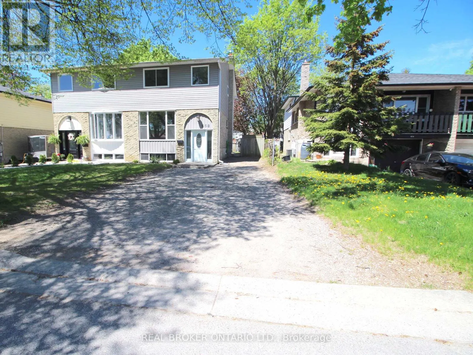 658 BERWICK CRESCENT