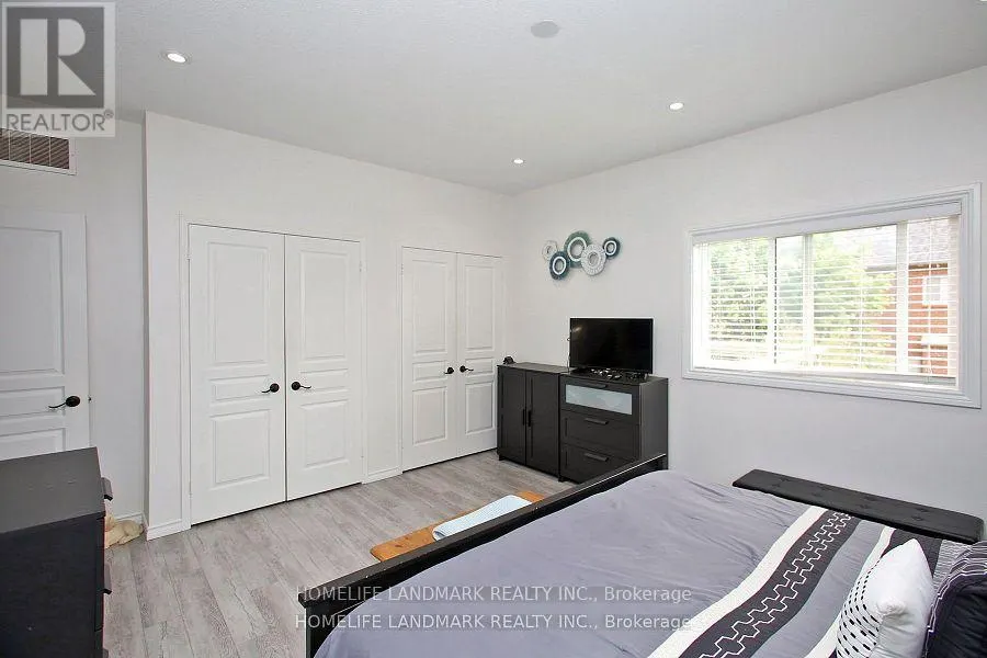 1765 SILVER MAPLE DRIVE