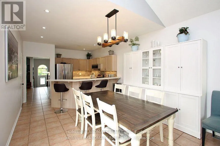1765 SILVER MAPLE DRIVE