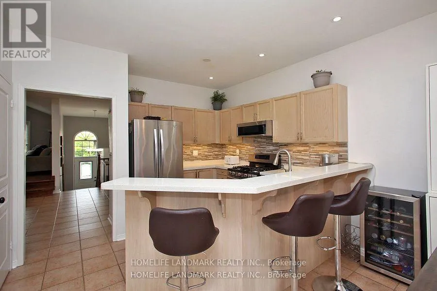 1765 SILVER MAPLE DRIVE