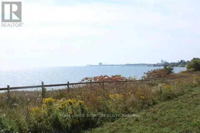 15B LOOKOUT DRIVE
