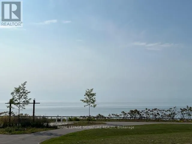 15B LOOKOUT DRIVE