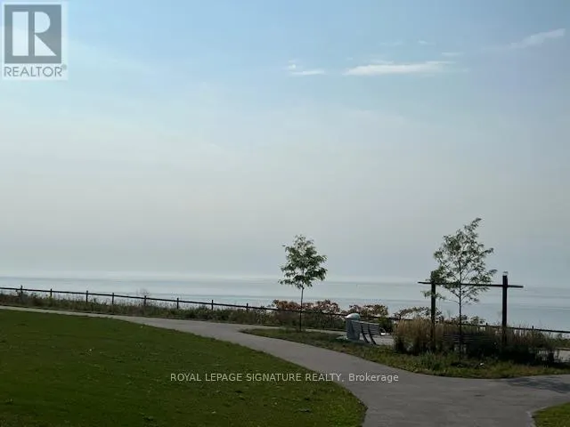 15B LOOKOUT DRIVE