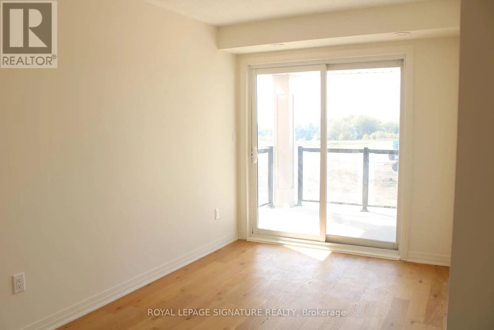 15B LOOKOUT DRIVE