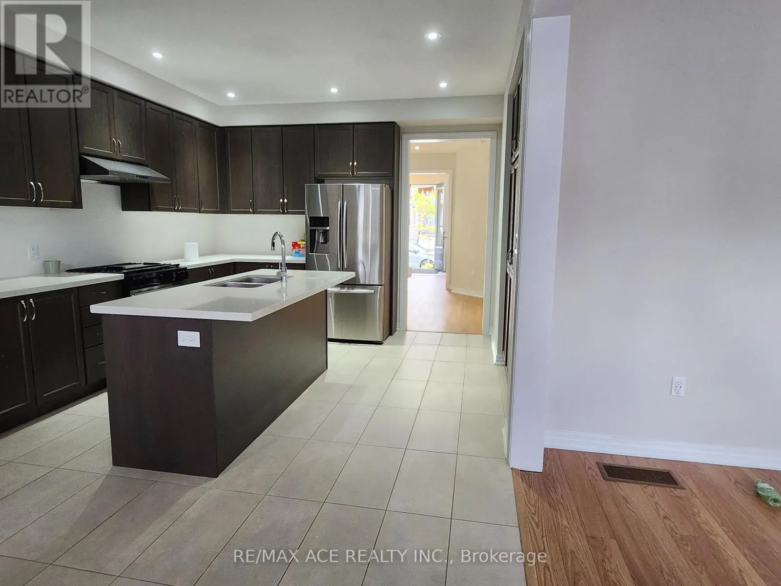 MAIN - 7 NORTHROP AVENUE