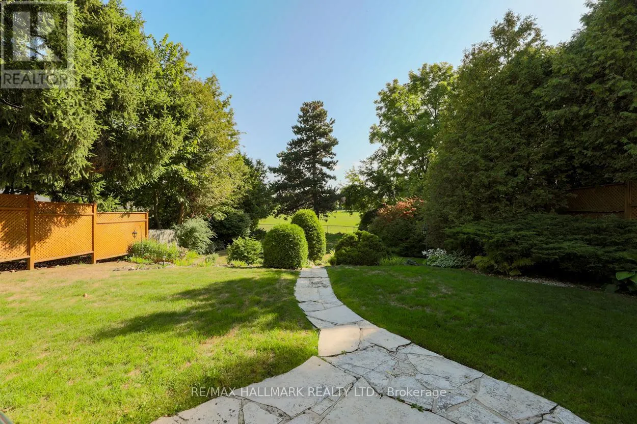 125 CHINE DRIVE