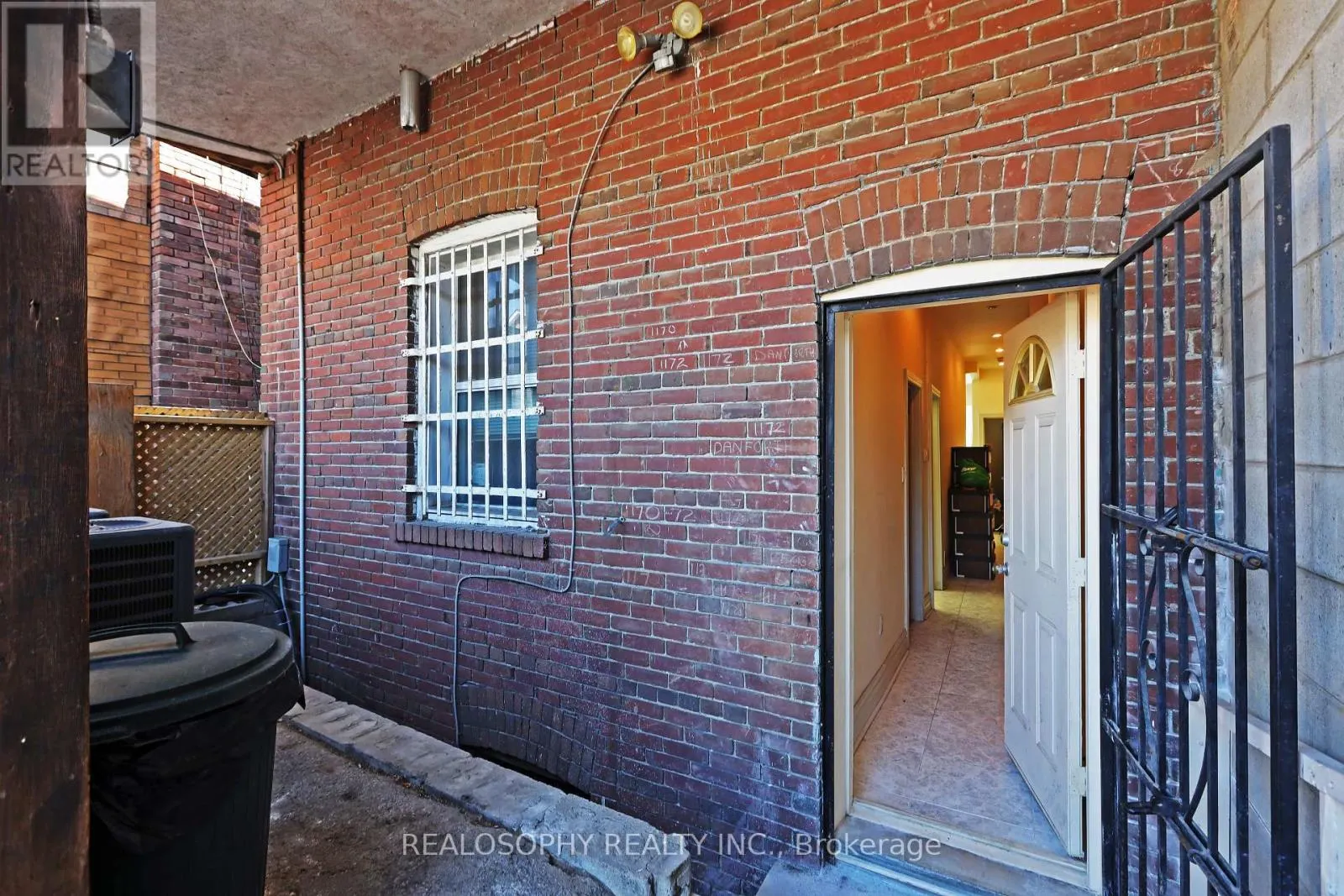 1170 DANFORTH AVENUE