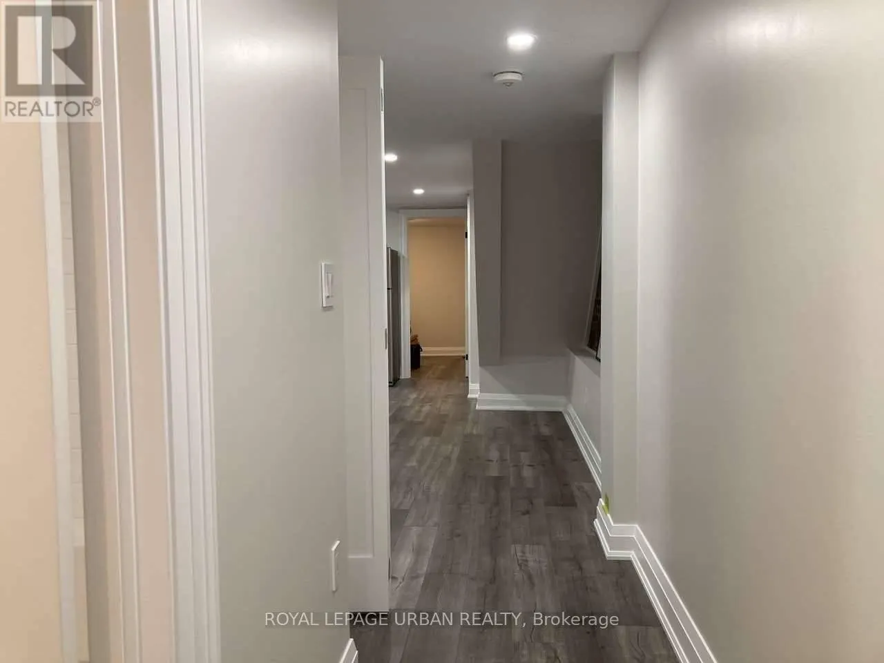 LOWER - 17 CHESTER AVENUE
