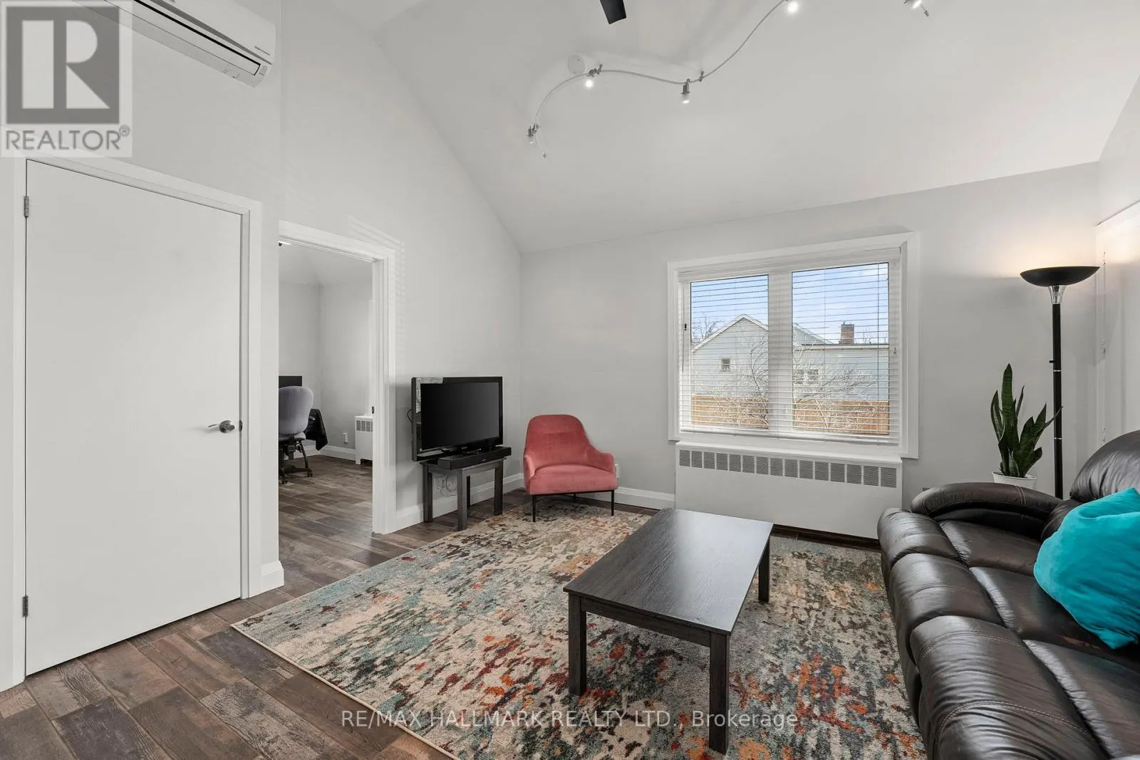 272&276 KING EDWARD AVENUE