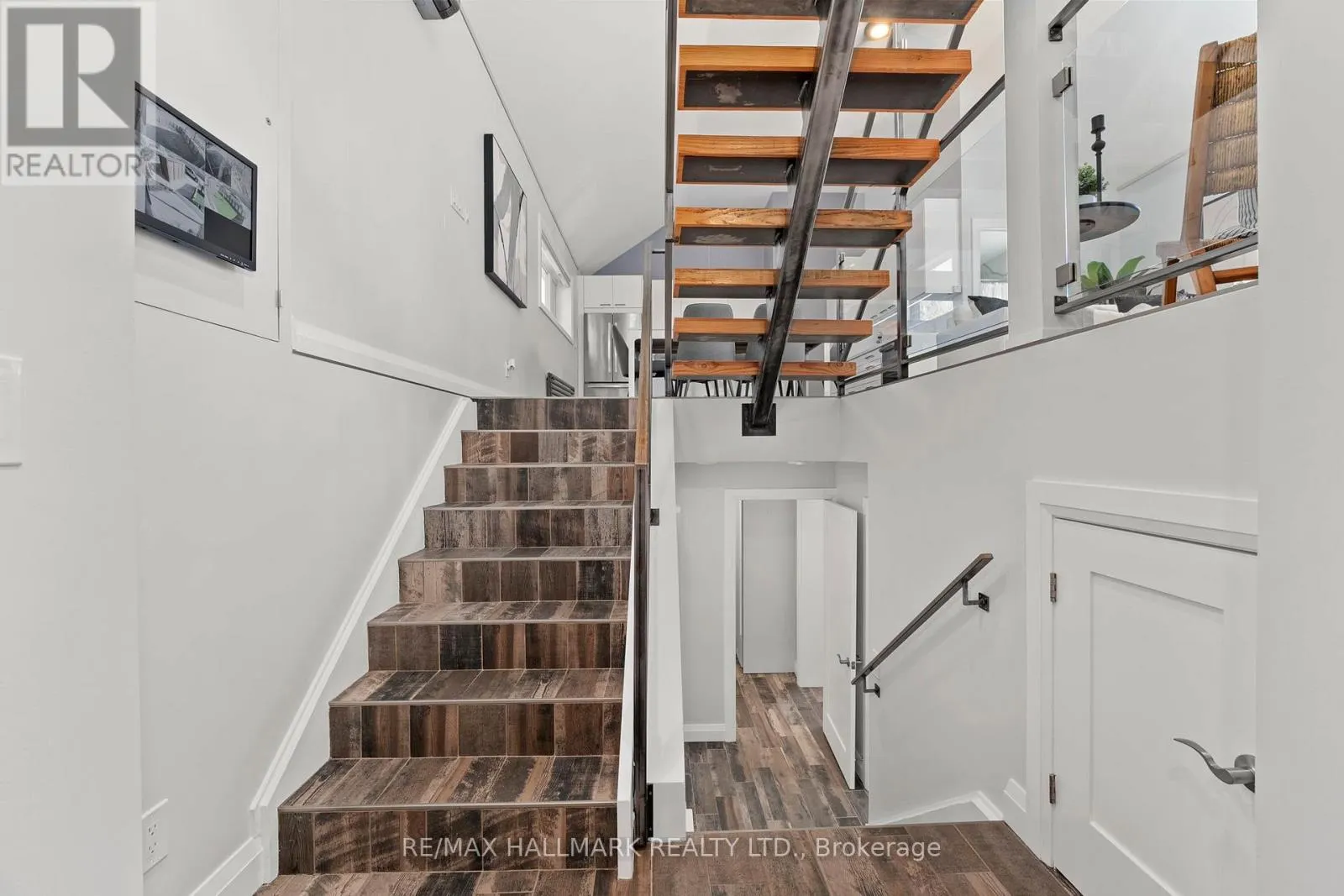 272&276 KING EDWARD AVENUE