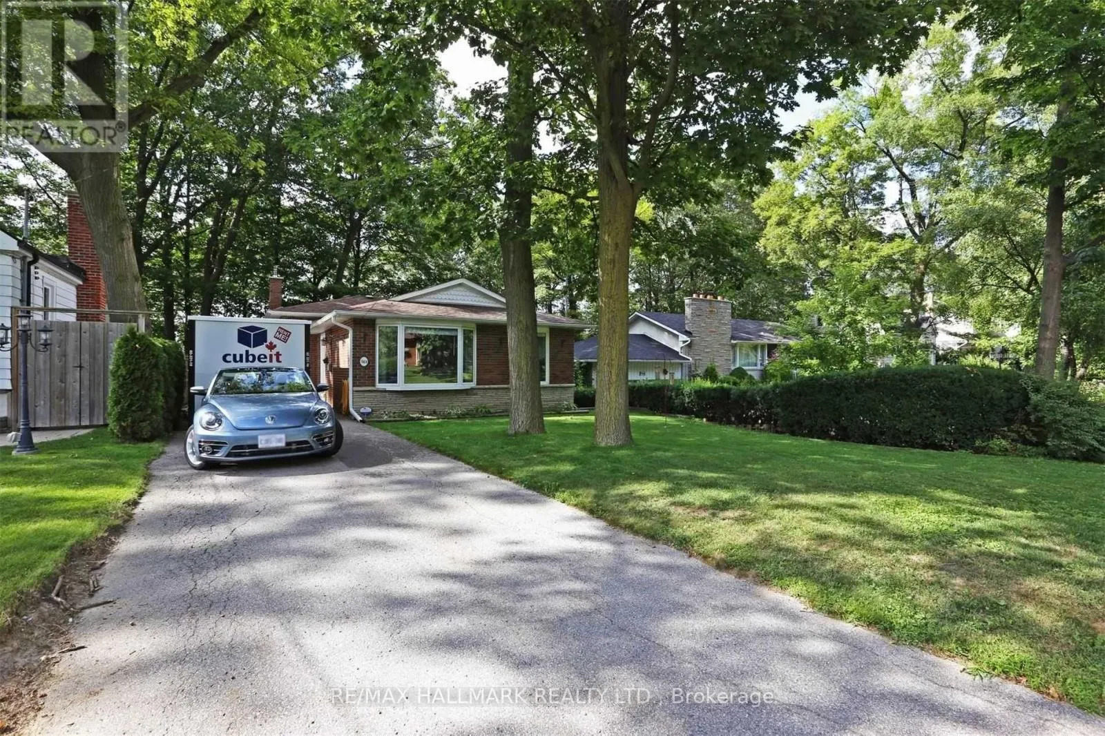 94A OAKRIDGE DRIVE