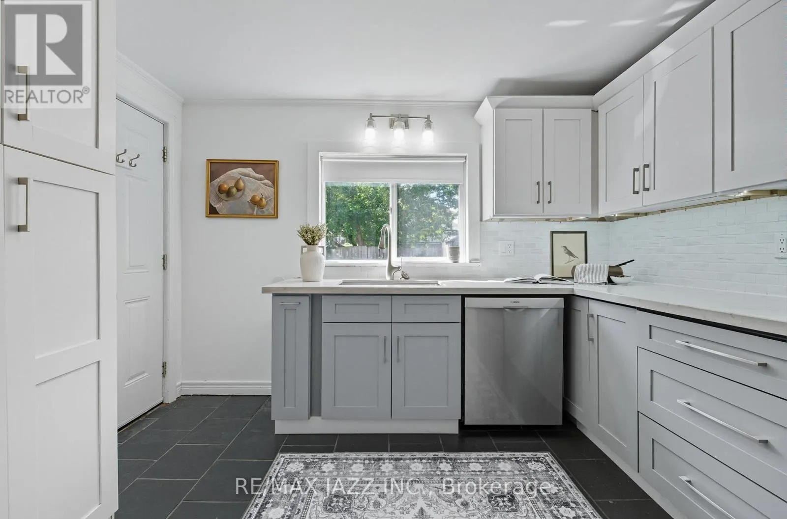 264 RITSON ROAD S