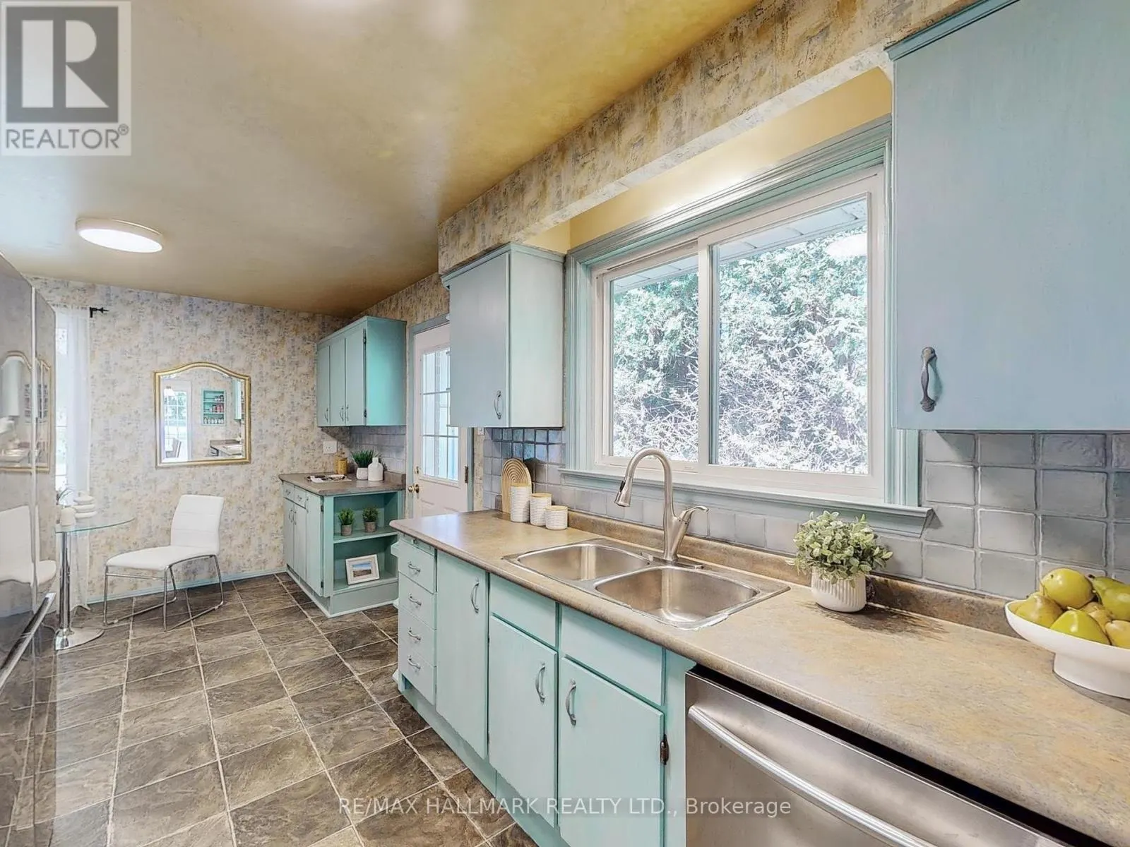 55 ALBACORE CRESCENT
