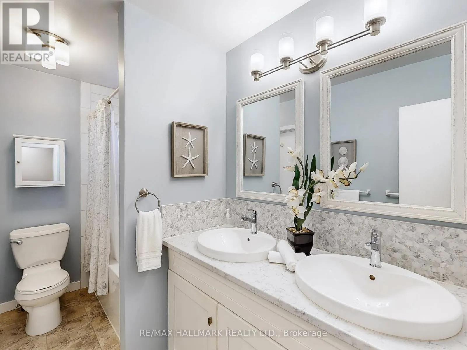 55 ALBACORE CRESCENT