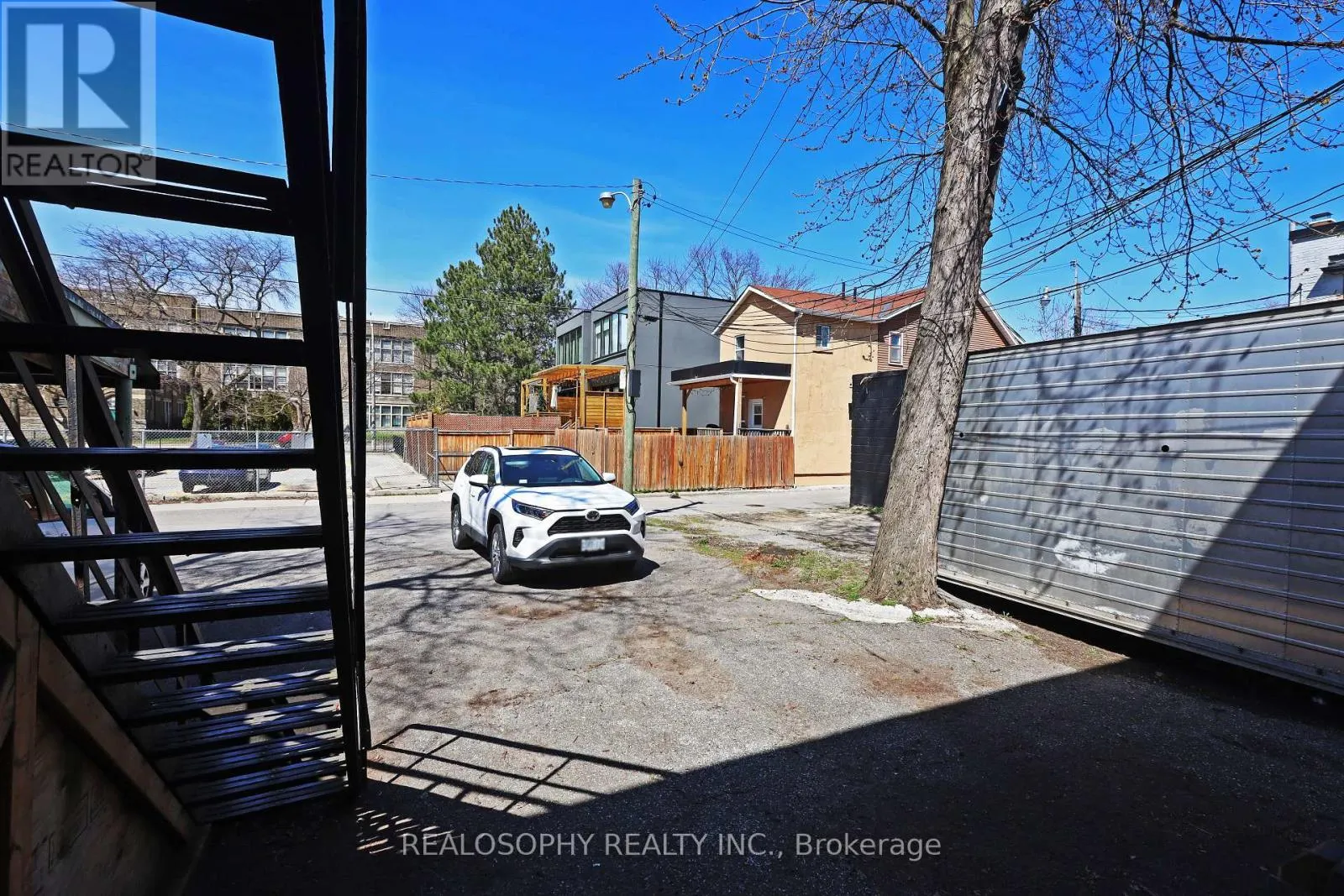 1170 DANFORTH AVENUE