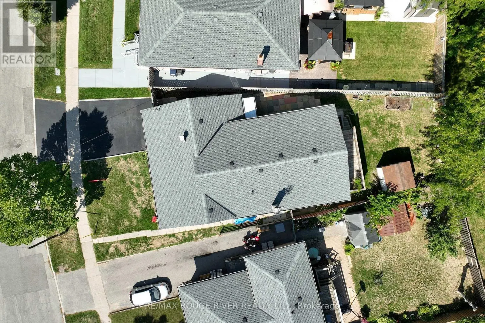 18 DARLINGSIDE DRIVE