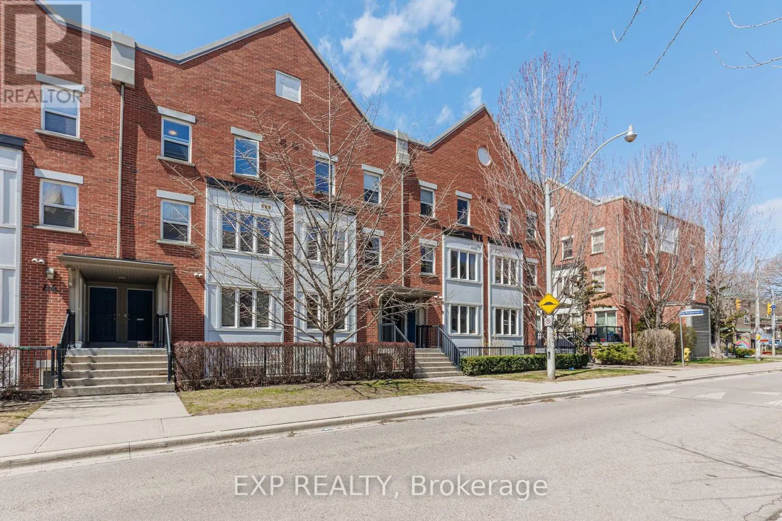 5 - 88 MUNRO STREET