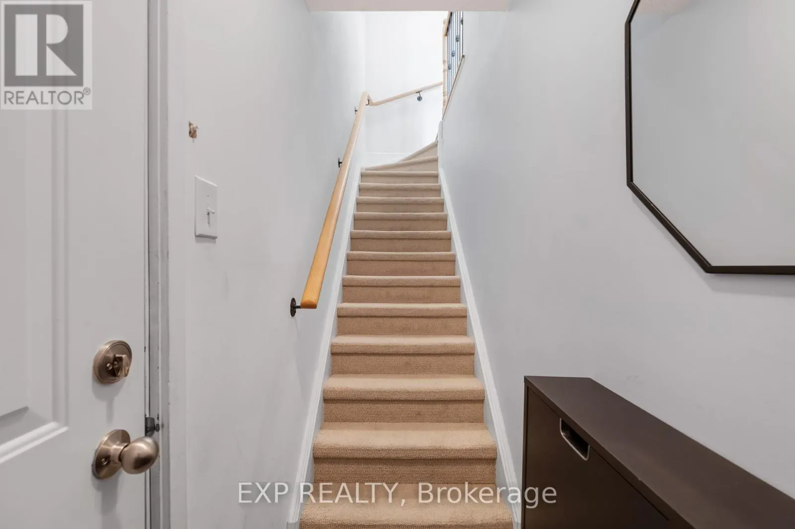 5 - 88 MUNRO STREET