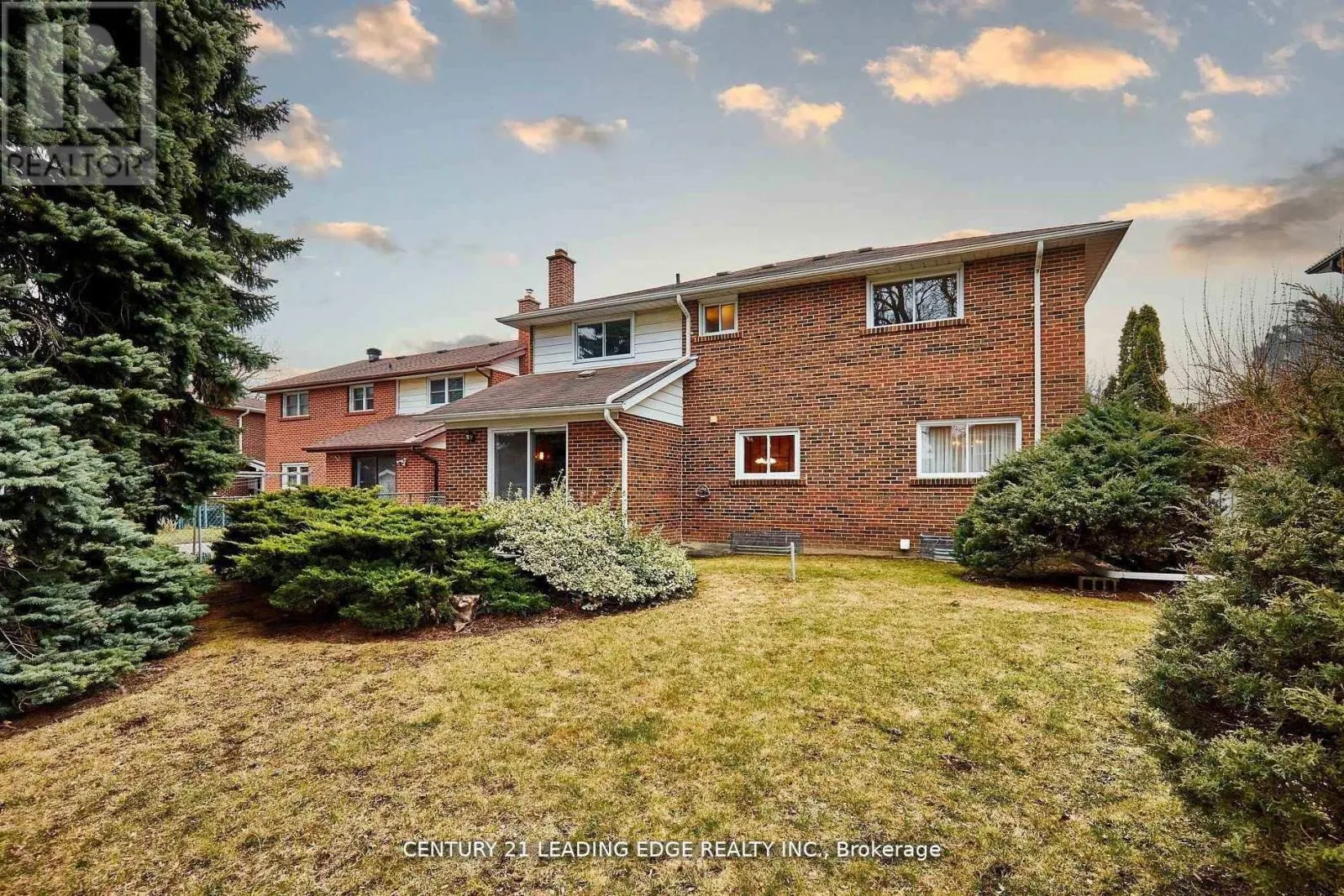 24 DUNMURRAY BOULEVARD