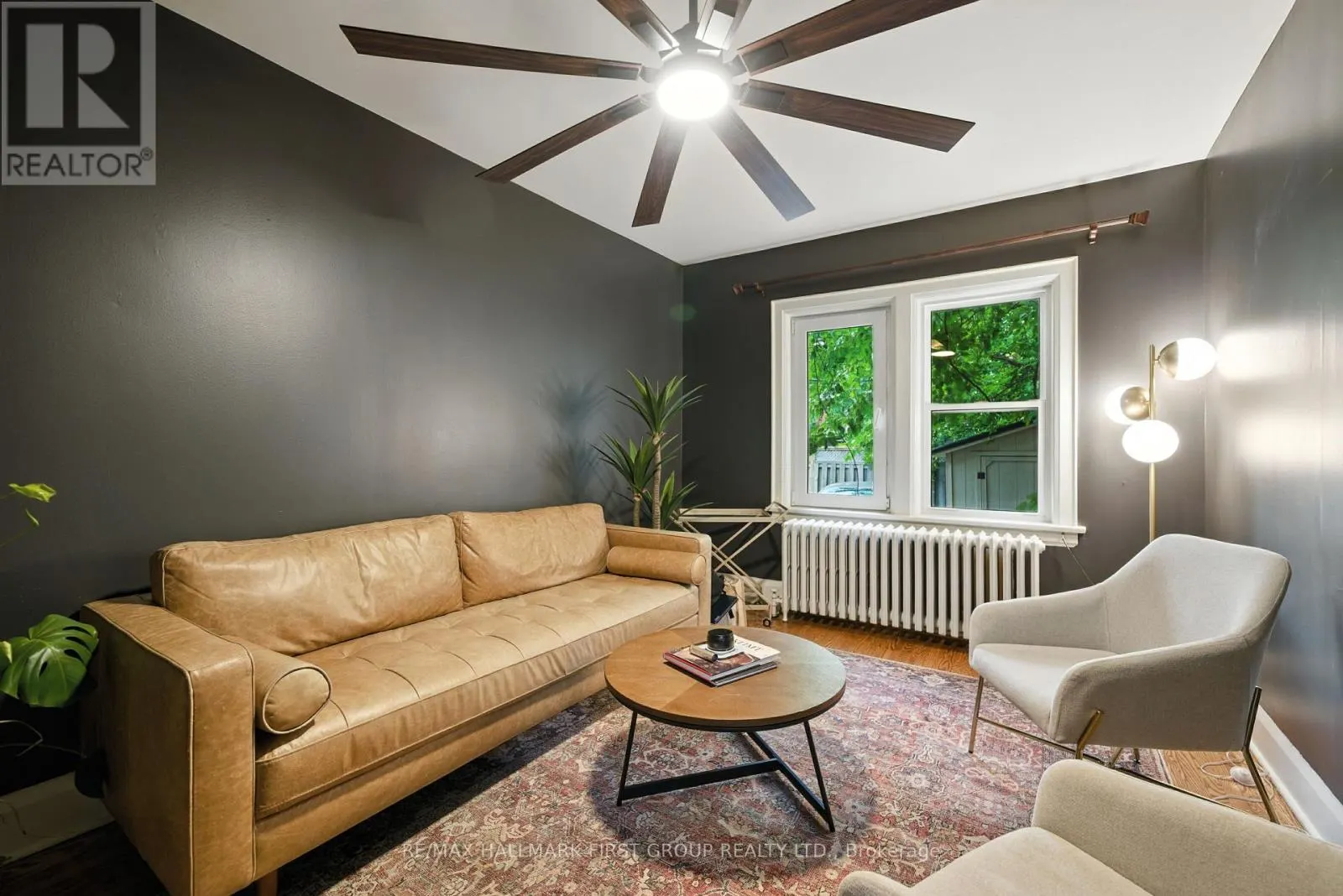 MAIN/SECOND FLOOR - 622 SIMCOE STREET N