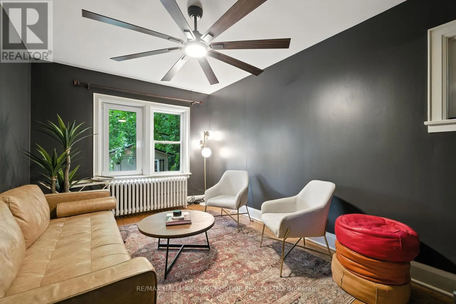 MAIN/SECOND FLOOR - 622 SIMCOE STREET N
