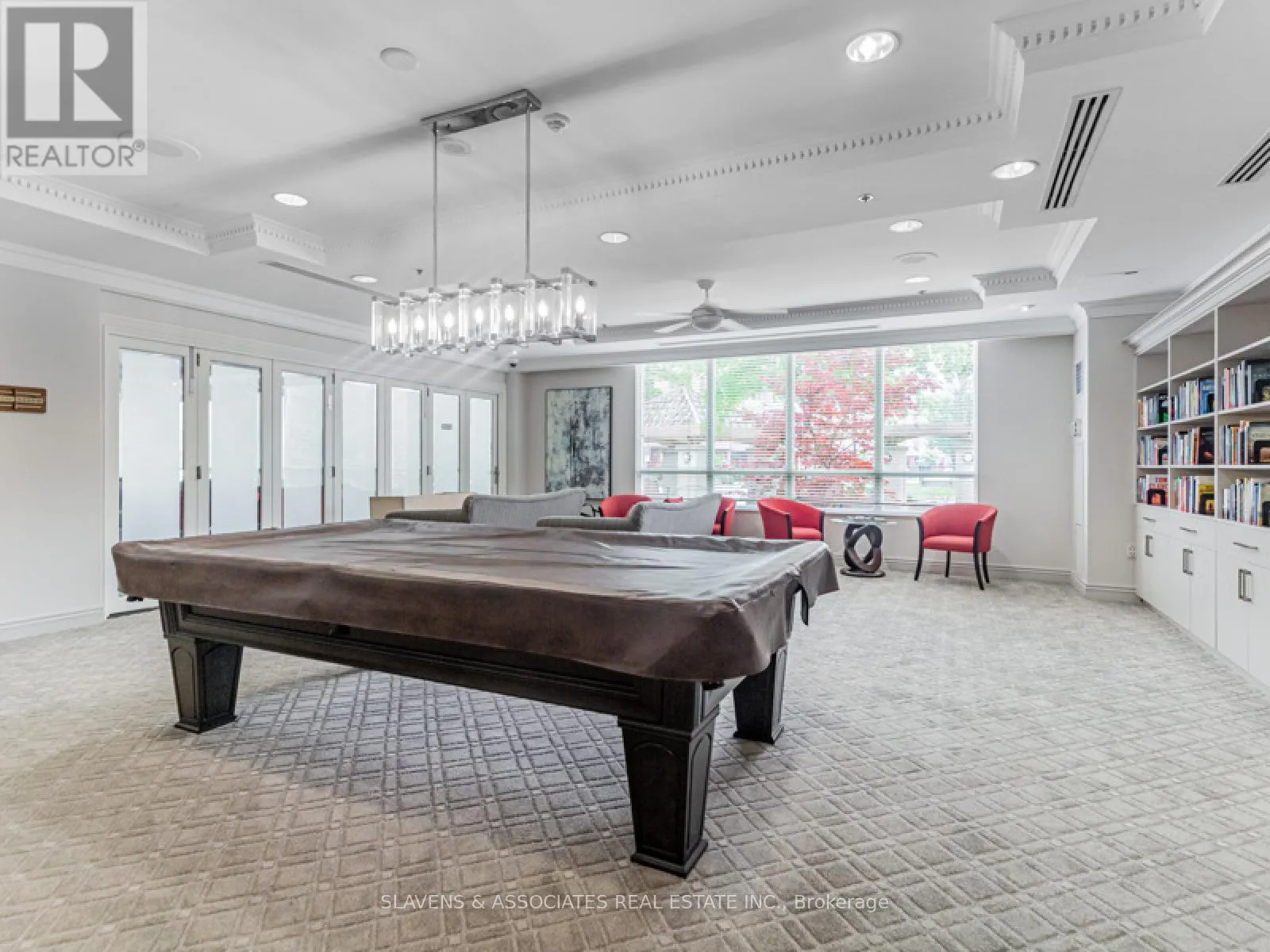 1404 - 1000 THE ESPLANADE ROAD N