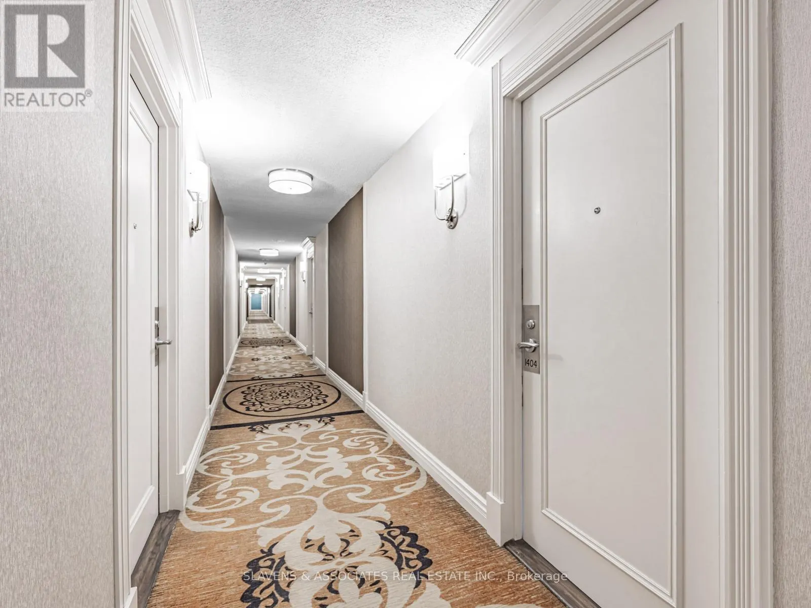 1404 - 1000 THE ESPLANADE ROAD N