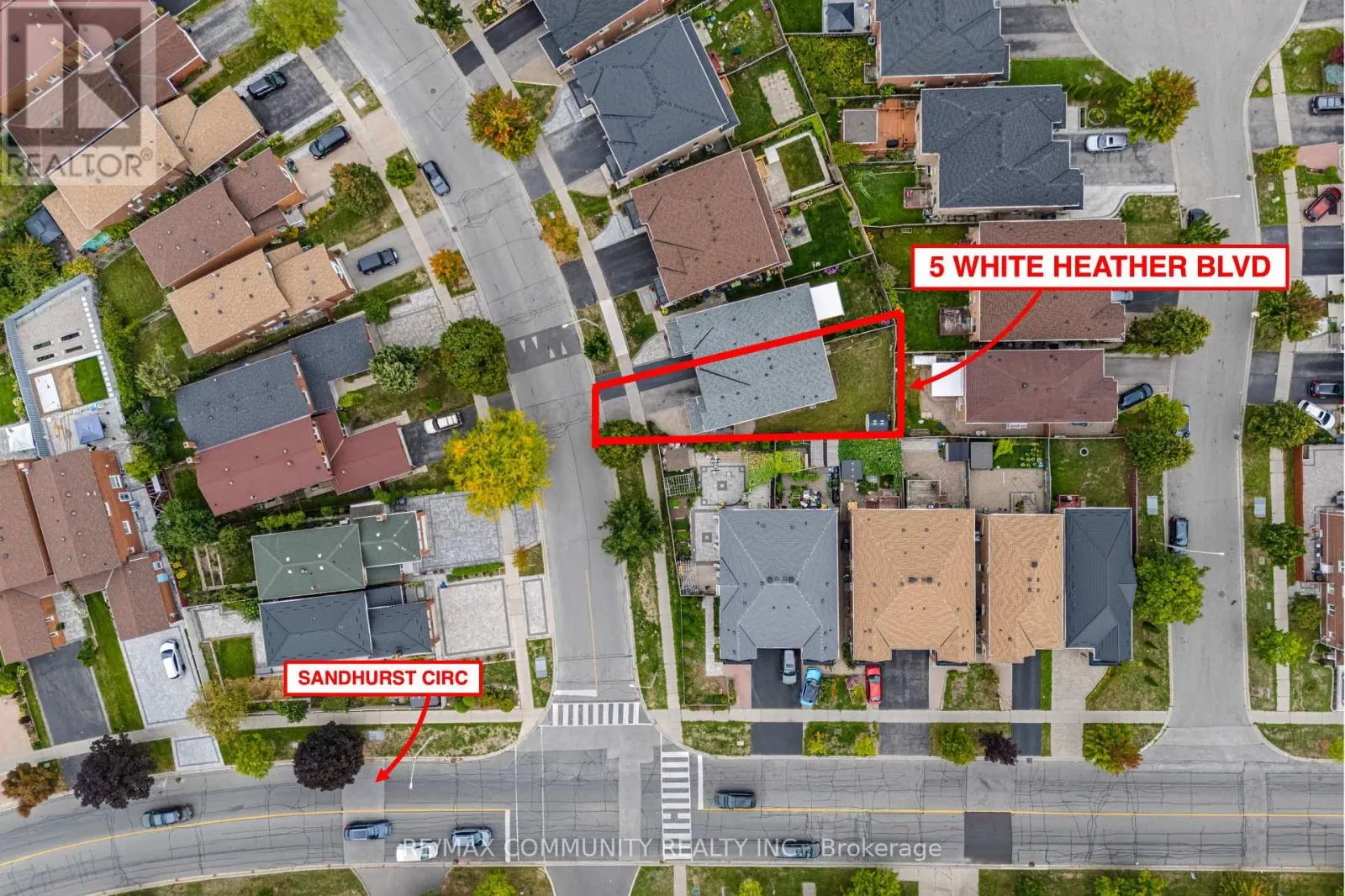 5 WHITE HEATHER BOULEVARD