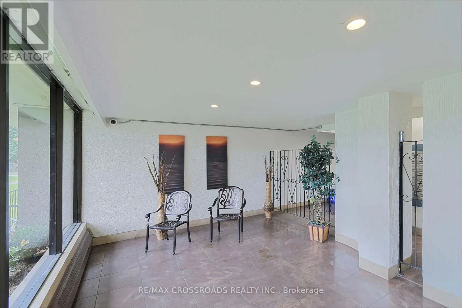 619 - 180 MARKHAM ROAD