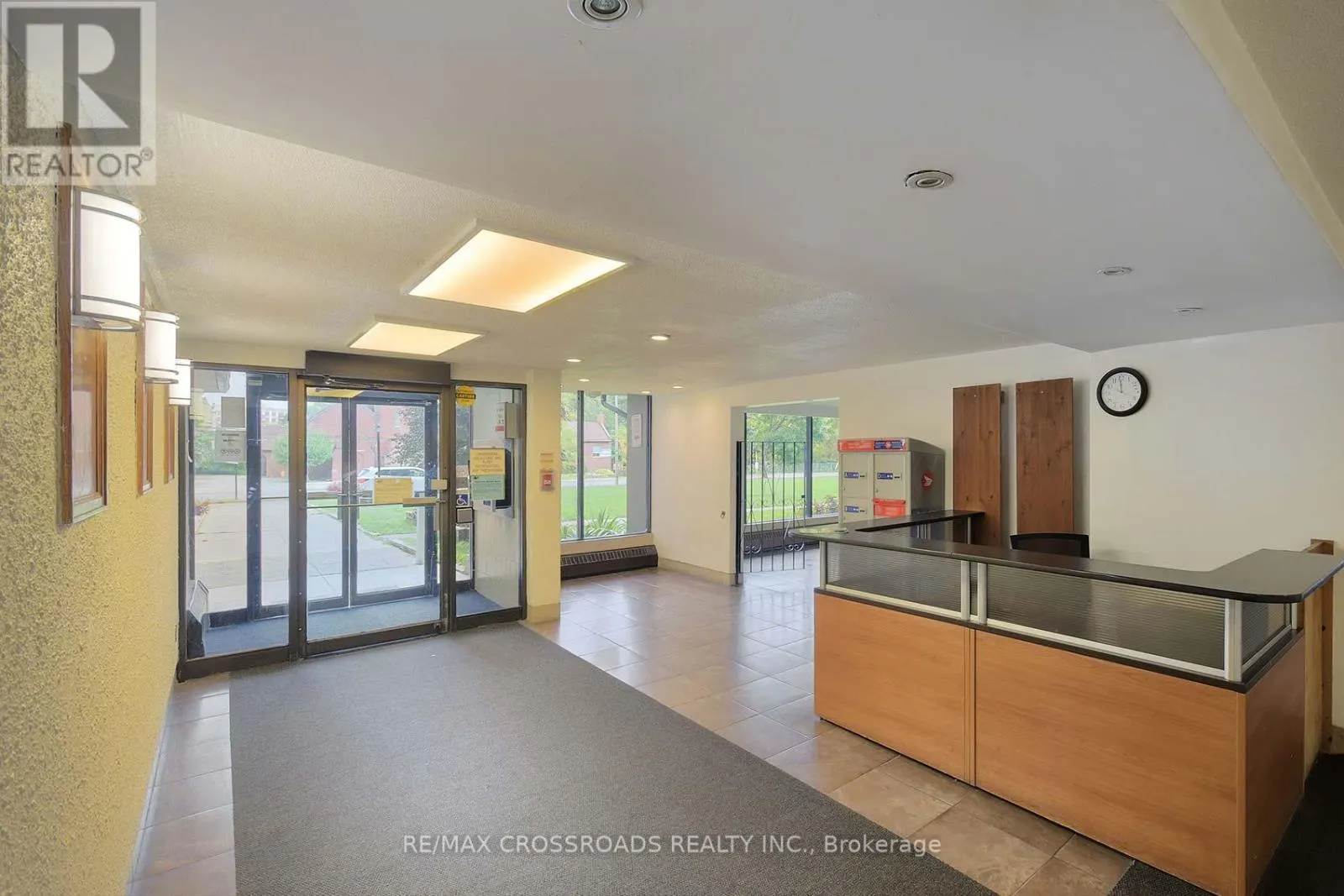 619 - 180 MARKHAM ROAD