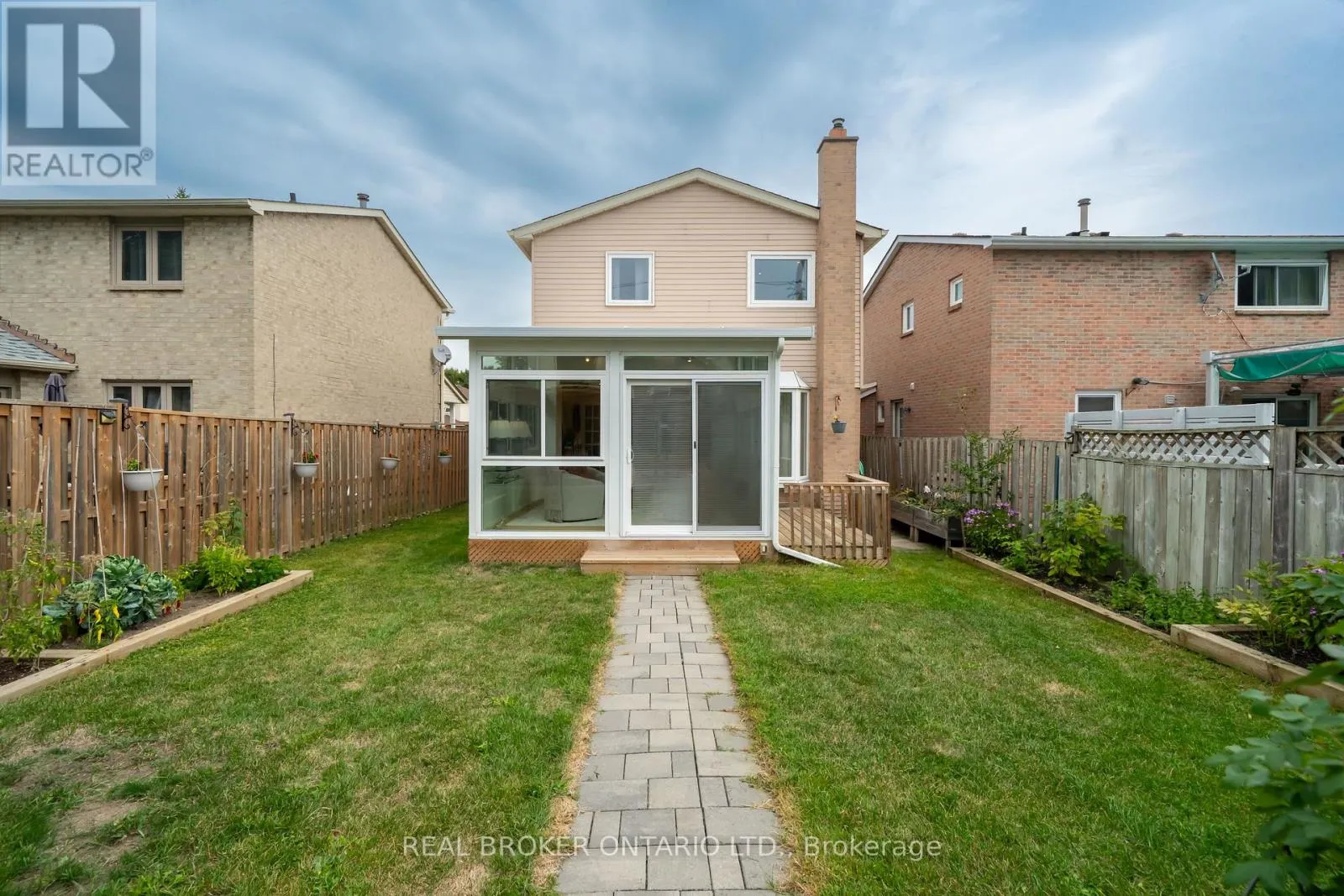 24 ANGUS DRIVE