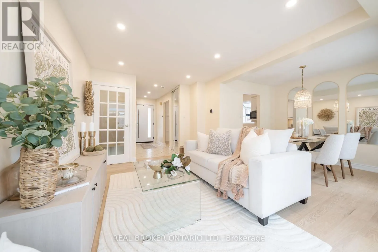 24 ANGUS DRIVE