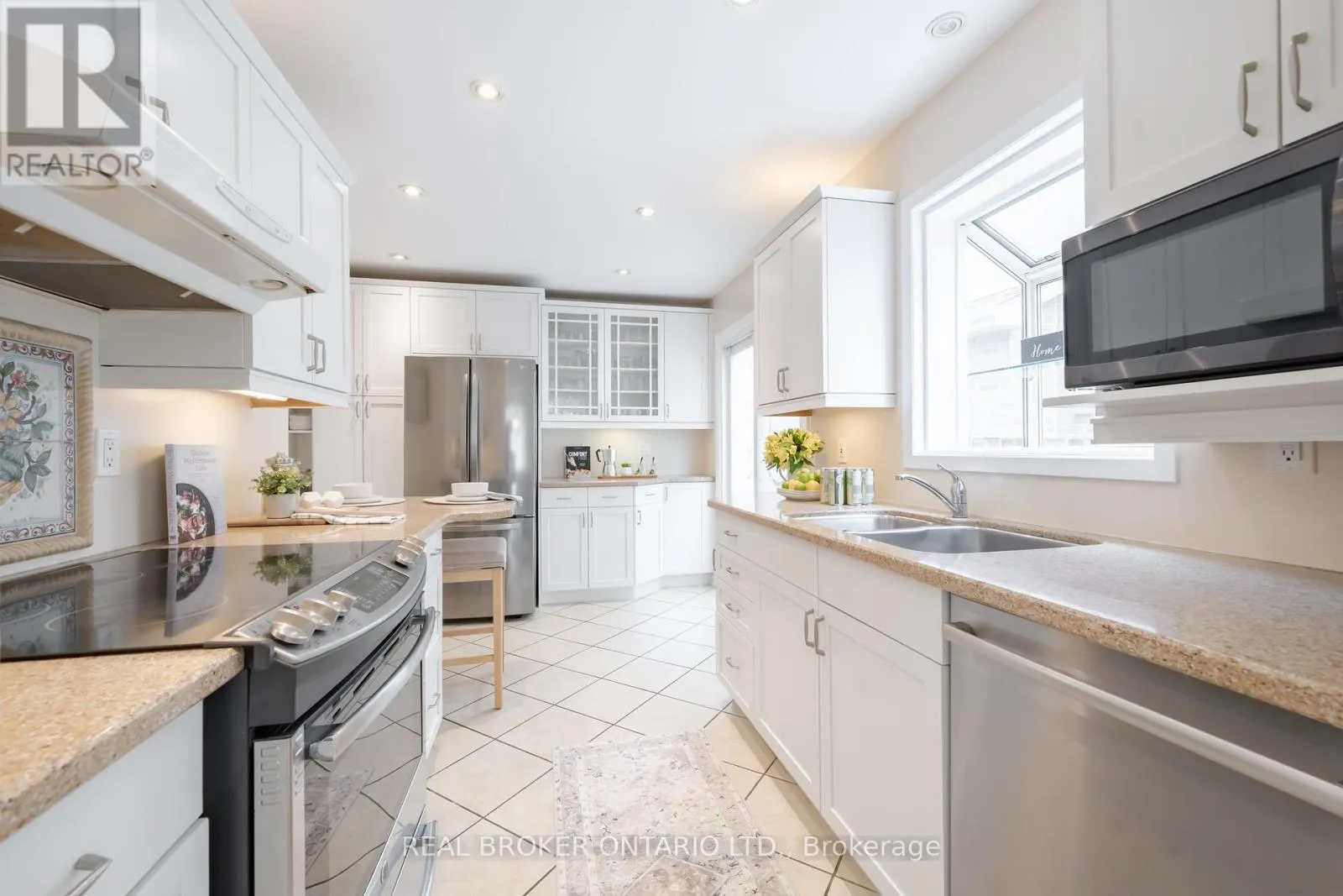 24 ANGUS DRIVE