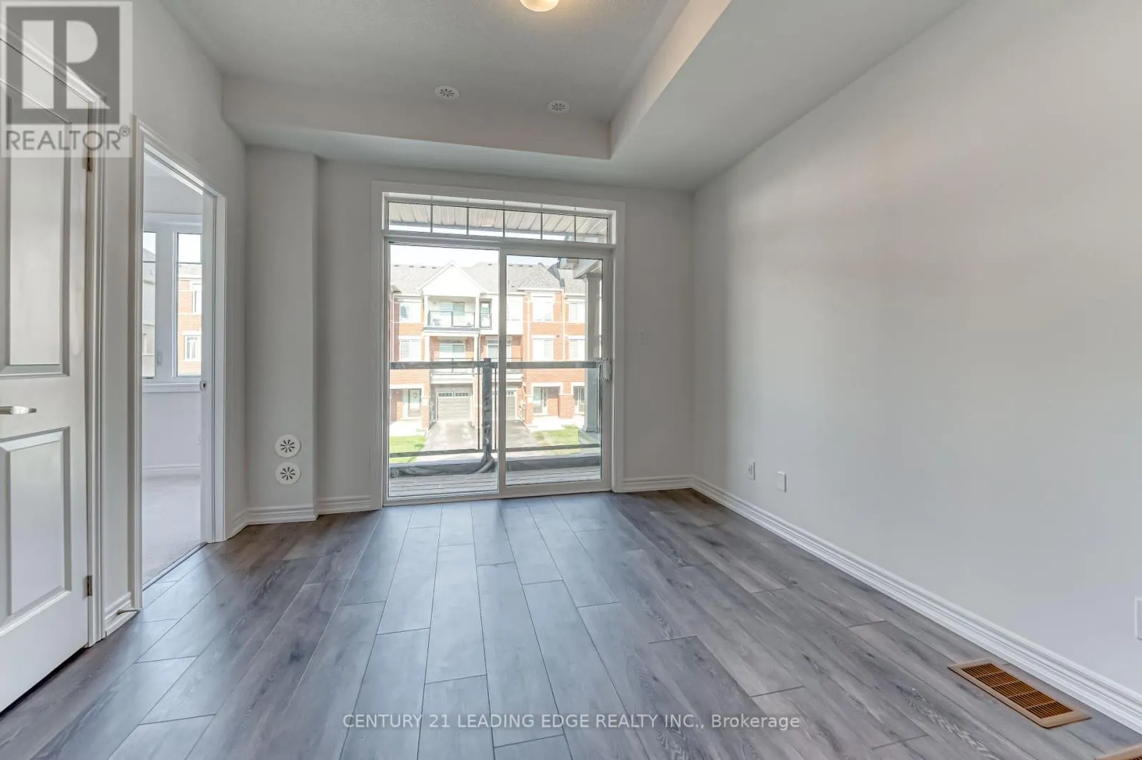 1112 LOCKIE DRIVE
