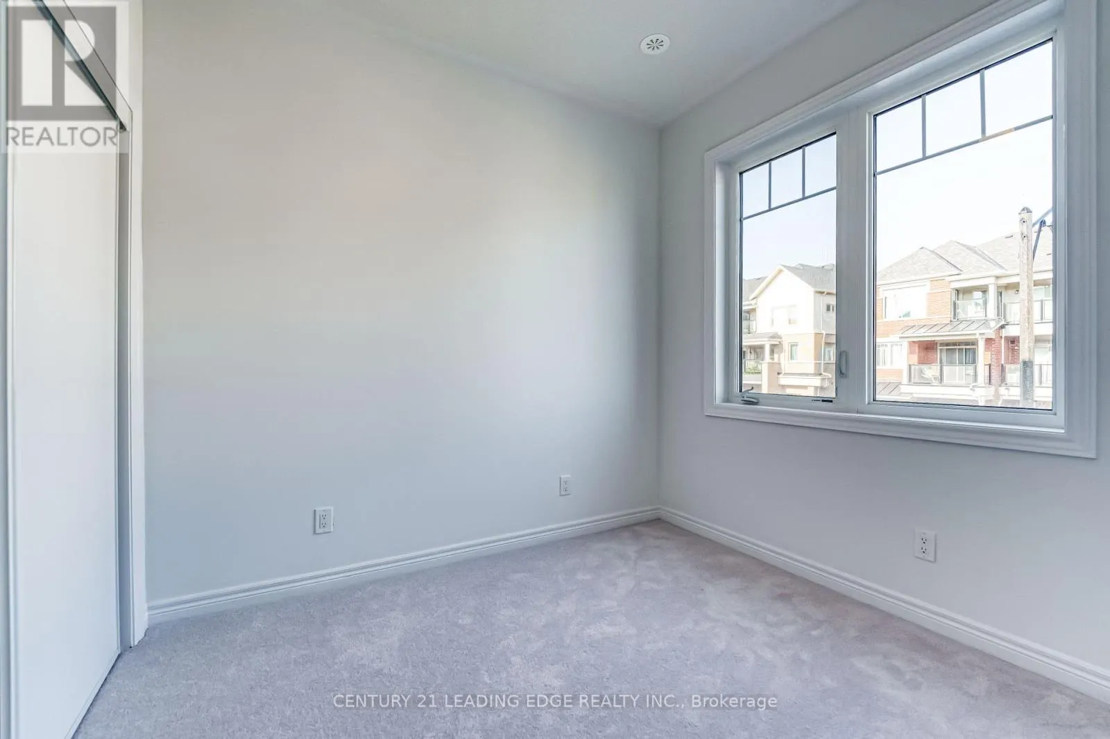 1112 LOCKIE DRIVE